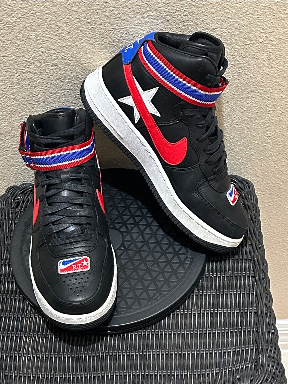 Size 8 Nike Air Force 1 High Riccardo Tisci Victorious Minotaurs AQ3366-001